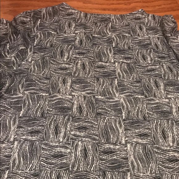 CJ Banks Zebra Animal Print Long Sleeve Top Plus - Picture 7 of 8